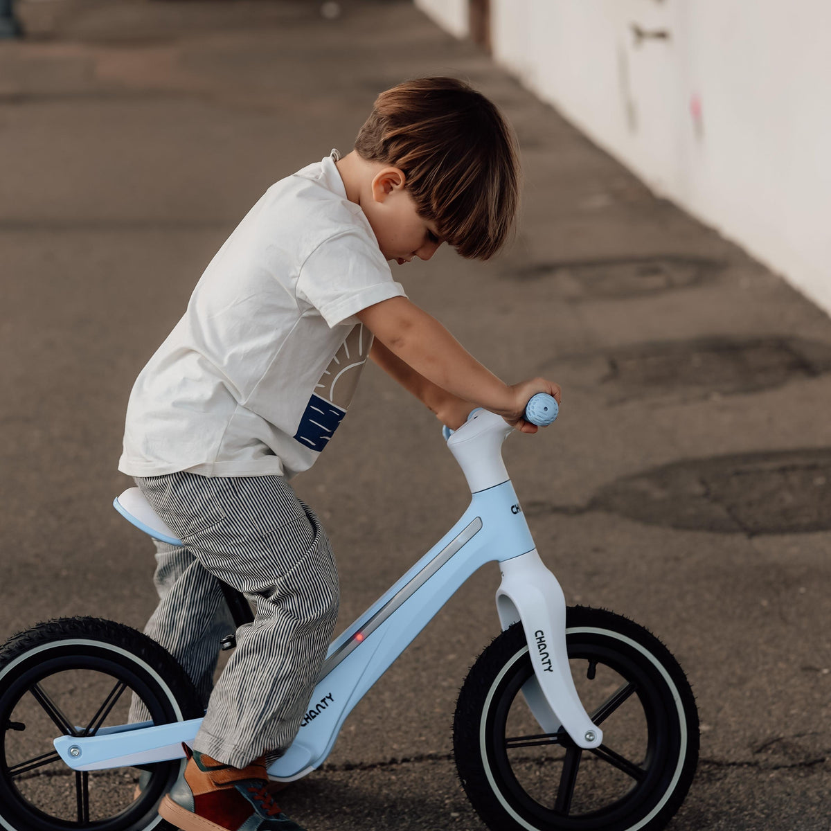 Chanty Go Blå Løbecykel | Med Integreret Lys
